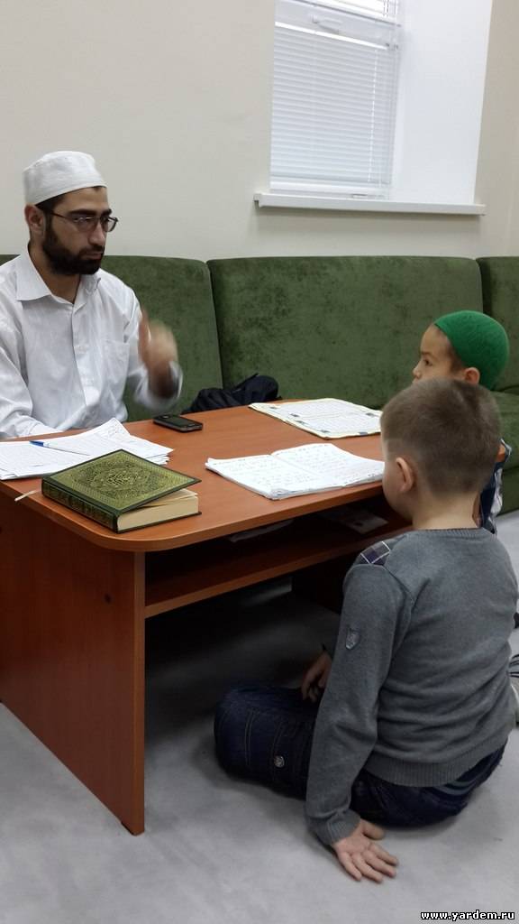 Лагерь для детей, заучивающих Коран. Курсы по заучиванию Корана