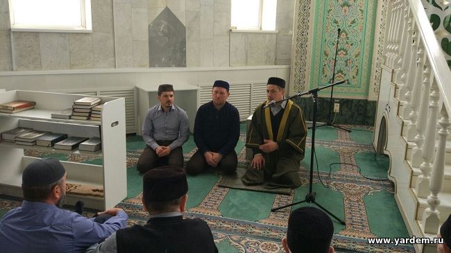 Достигнута договоренность по взаимодействию между мечетью "Ярдэм" и Нижнекамским мухтасибатом