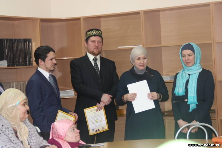 Ученики школы имени Н.А.Галлямова с девиантным поведением посетили мечеть "Ярдэм". Общие новости