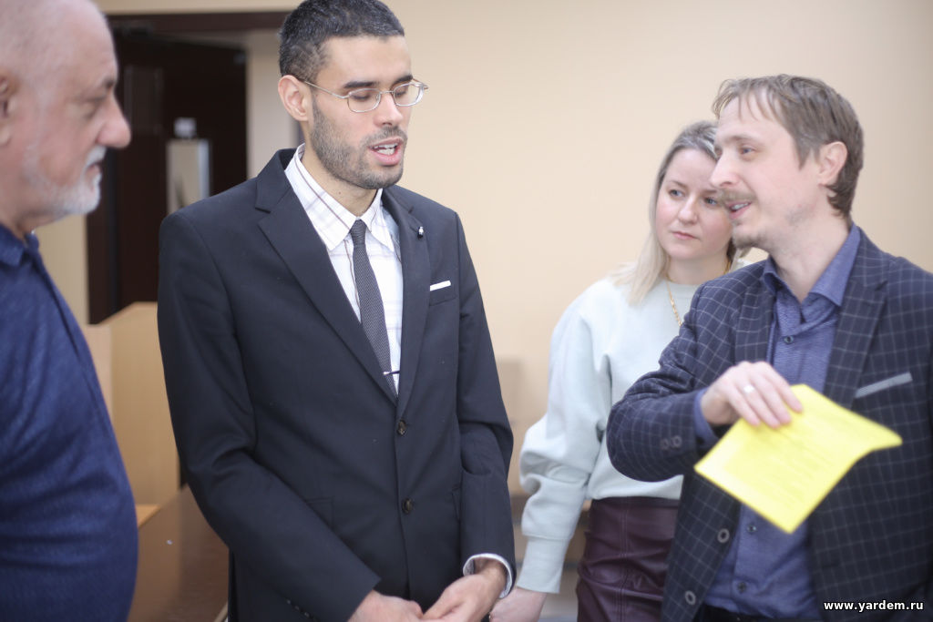 в КФУ презентовали Перевод Корана по Брайлю